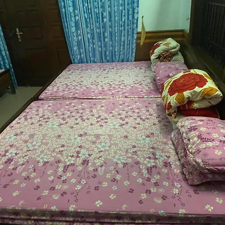 Duc Huong Motel-2